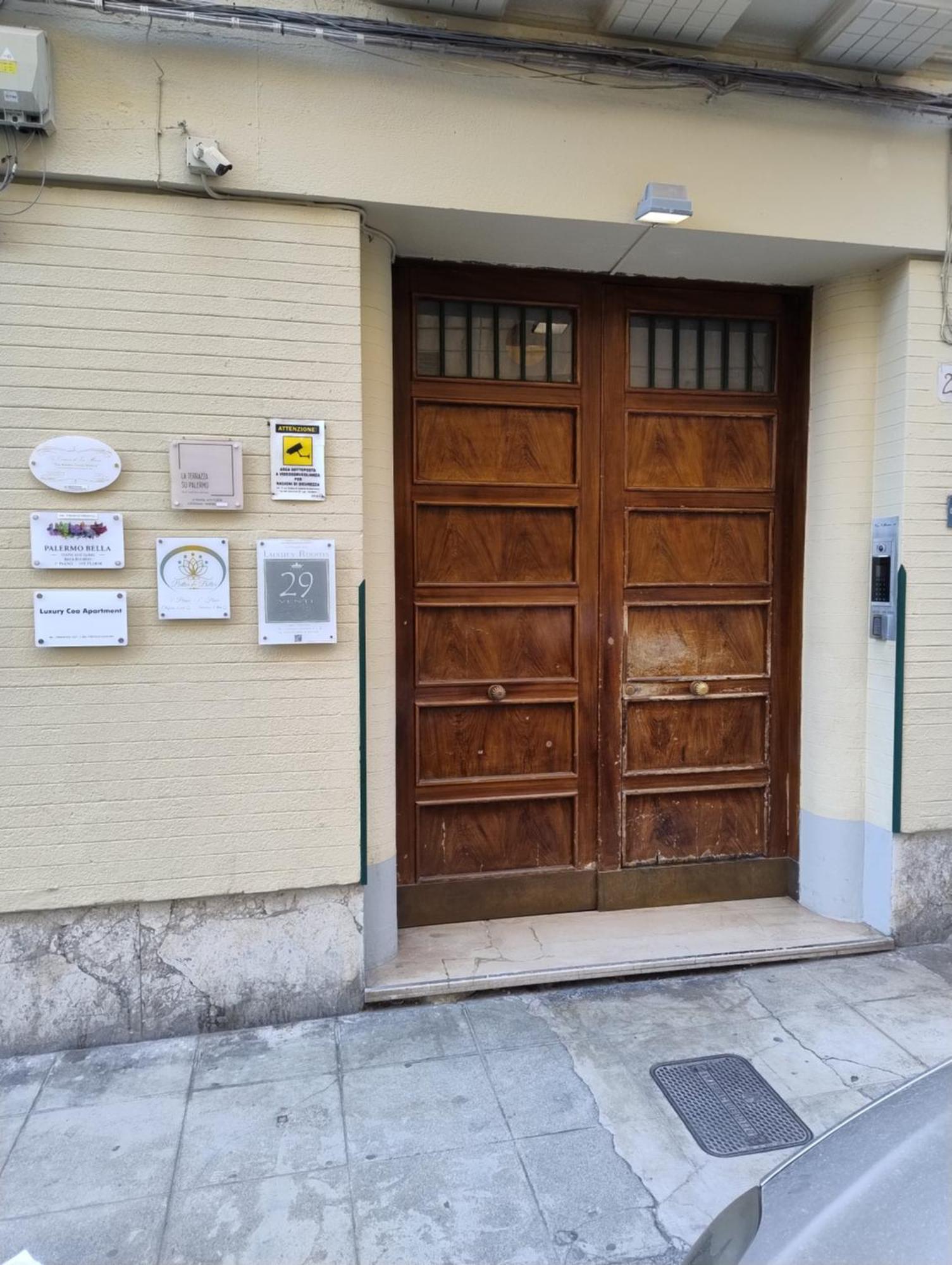 Le Camere Di Via Meccio Palermo Buitenkant foto